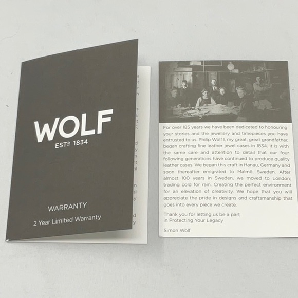 NIB Wolf Heritage zippered jewelry box/travel case - Picture 10 of 10